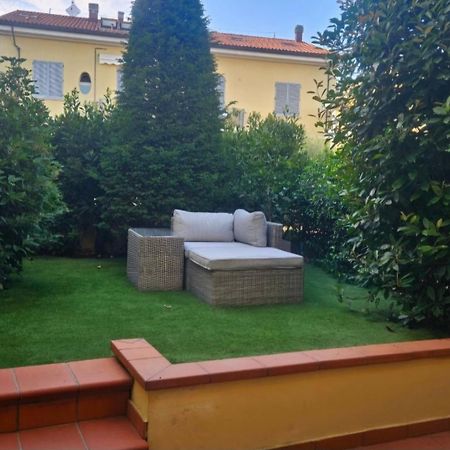 Appartamento La Corte In Centro Римини Екстериор снимка