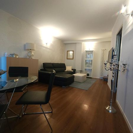 Appartamento La Corte In Centro Римини Екстериор снимка